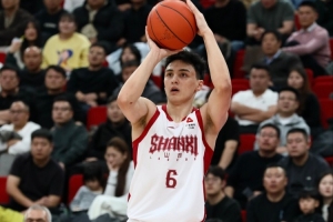 直播吧：山西男篮与于米提完成B类合同续约
